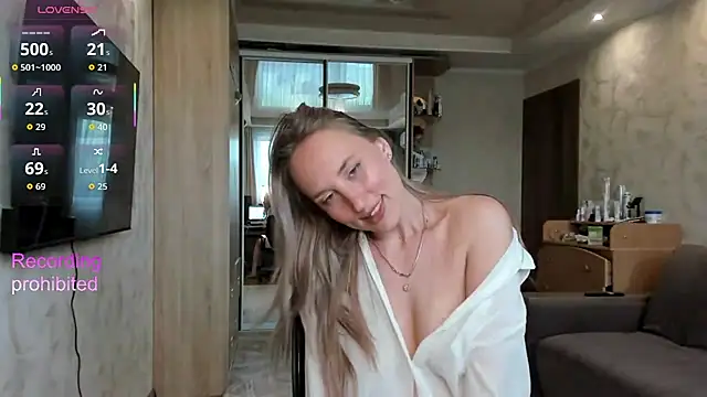 lady Nati online show from 05/18/26, 01:05