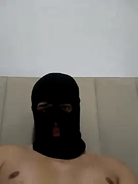 Snapshot of erickcpk1 chatting on 09/11/25, 03:01 erickcpk1 online show from 09/11/25, 03:01