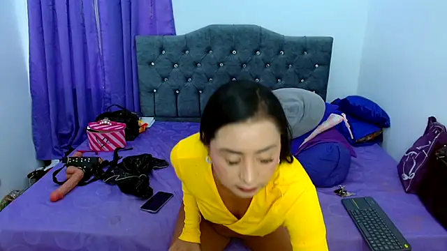 lauren 59 online show from 12/05/25, 08:17