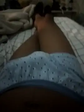 hugecrksam online show from 01/09/26, 08:16