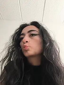Lila Desiree online show from 06/20/26, 02:33