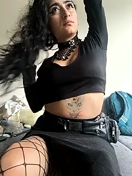 Snapshot of Lila_Desiree chatting on 04/17/26, 08:44 Lila Desiree online show from 04/17/26, 08:44