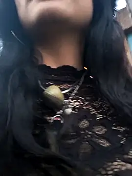 Lila Desiree online show from 11/10/25, 10:37