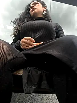 Lila Desiree online show from 02/15/26, 04:39