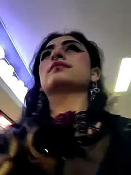 Snapshot of Lila_Desiree chatting on 03/05/25, 01:31 Lila Desiree online show from 03/05/25, 01:31