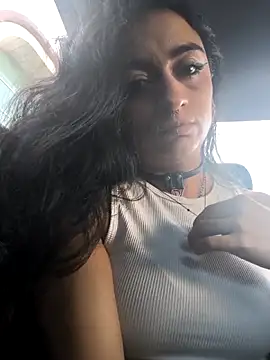 Snapshot of Lila_Desiree chatting on 09/25/25, 10:05 Lila Desiree online show from 09/25/25, 10:05