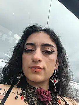 Lila Desiree online show from 07/04/26, 03:16