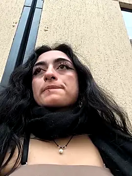 Lila Desiree online show from 06/15/26, 10:31