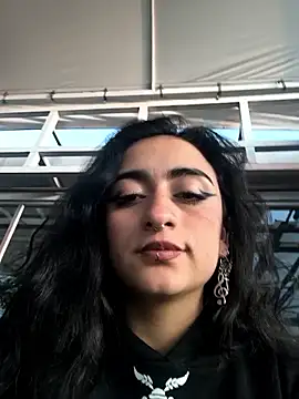 Lila Desiree online show from 11/26/25, 10:32