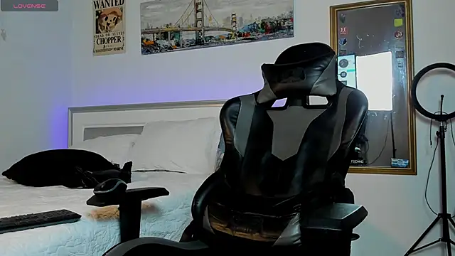 facebaby1 online show from 10/29/25, 03:49