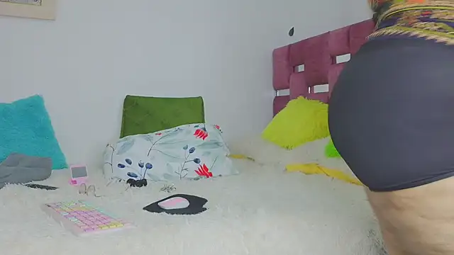 ScarletthJhonson- online show from 03/22/26, 08:10