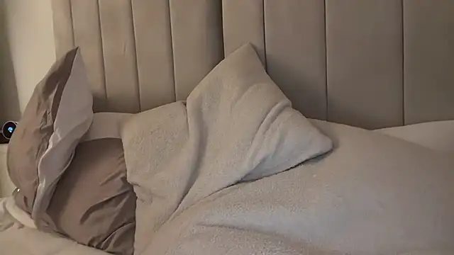 maisiesmithx online show from 02/01/25, 05:39