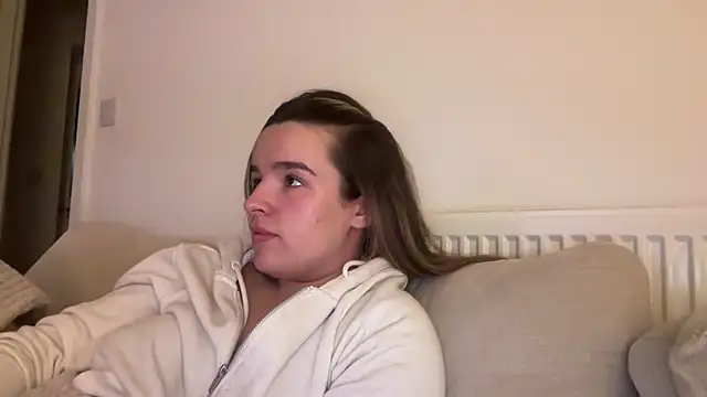 maisiesmithx online show from 03/10/26, 07:51