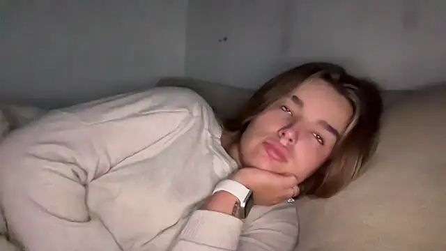 maisiesmithx online show from 11/02/25, 06:35