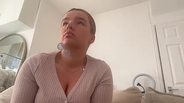 maisiesmithx online show from 09/21/25, 09:58