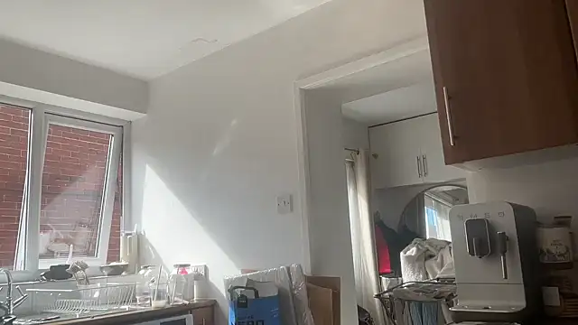 maisiesmithx online show from 09/23/25, 12:01