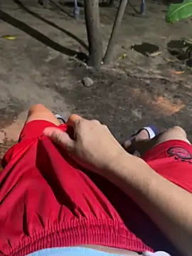 Erick-90 online show from 10/25/25, 04:44