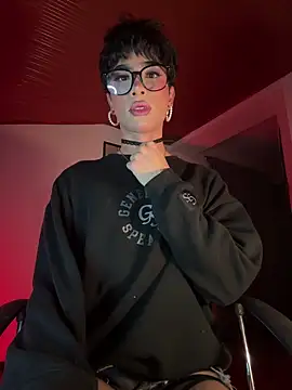 sue   0 online show from 12/14/25, 05:02