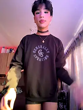 sue   0 online show from 11/06/25, 10:03