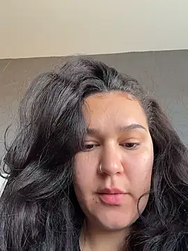 ValenG023 online show from 04/07/26, 01:35