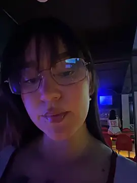 ValenG023 online show from 12/11/24, 01:26