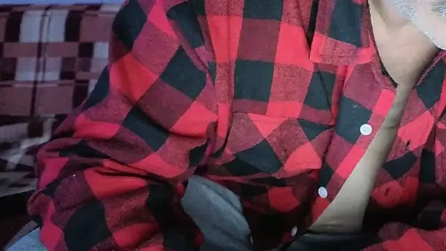 loverboyxxx69 online show from 12/20/25, 06:49