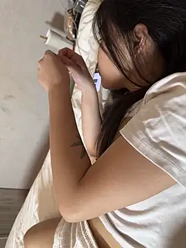 dafei108655 online show from 02/08/25, 12:50