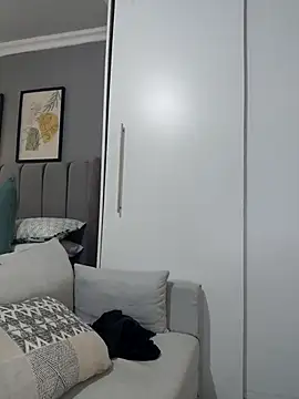 Zee Online online show from 11/25/25, 06:58