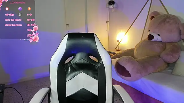 coraltaylor online show from 12/07/24, 07:05