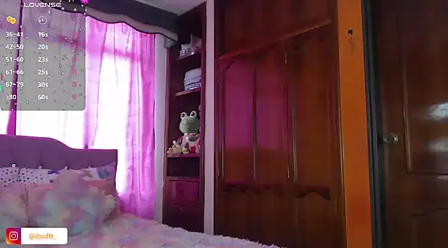 Snapshot of cuttebabe_ chatting on 02/06/25, 07:40 cuttebabe online show from 02/06/25, 07:40
