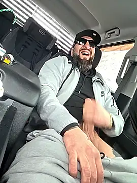 Beardedtattood online show from 01/15/26, 02:20