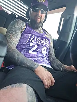 Beardedtattood online show from 07/17/26, 10:23