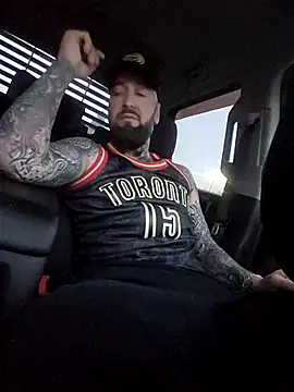 Beardedtattood online show from 11/21/25, 12:37