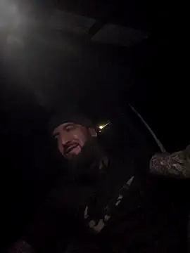 Beardedtattood online show from 12/20/25, 07:55