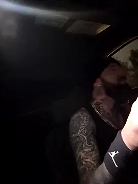 Beardedtattood online show from 12/04/25, 02:54