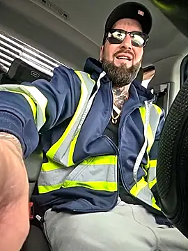 Beardedtattood online show from 11/09/25, 03:16