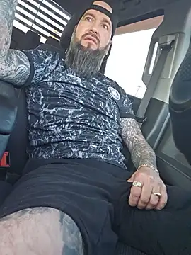 Beardedtattood online show from 06/03/26, 10:16
