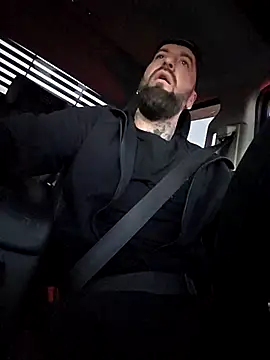 Beardedtattood online show from 10/21/25, 11:42