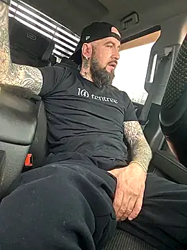 Beardedtattood online show from 04/13/26, 01:37