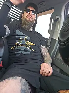 Beardedtattood online show from 06/11/26, 10:23