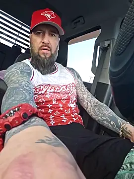 Beardedtattood online show from 05/18/26, 10:31