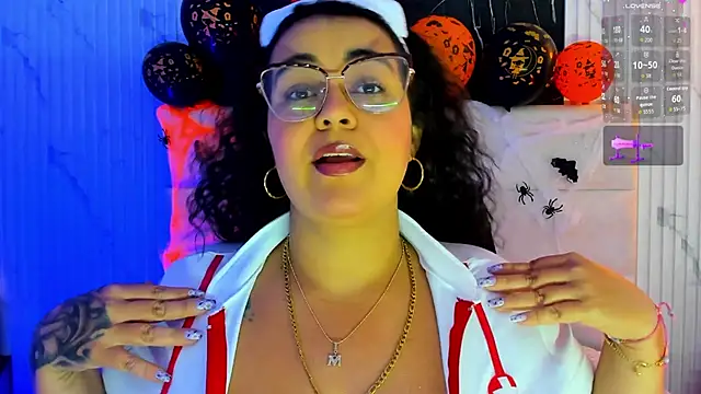 Snapshot of Reginavegaa chatting on 10/31/25, 11:51 Reginavegaa online show from 10/31/25, 11:51