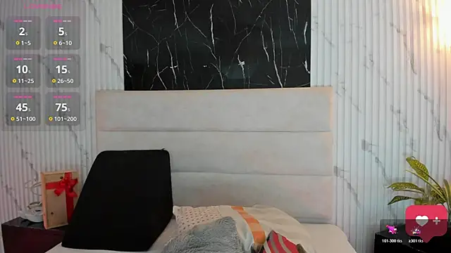 Reginavegaa online show from 02/25/26, 11:43