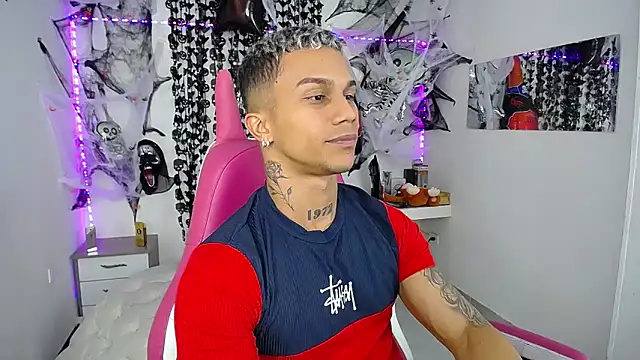 Leonard Price online show from 10/17/25, 03:10