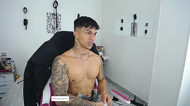 Snapshot of Leonard_Price chatting on 03/29/26, 11:45 Leonard Price online show from 03/29/26, 11:45