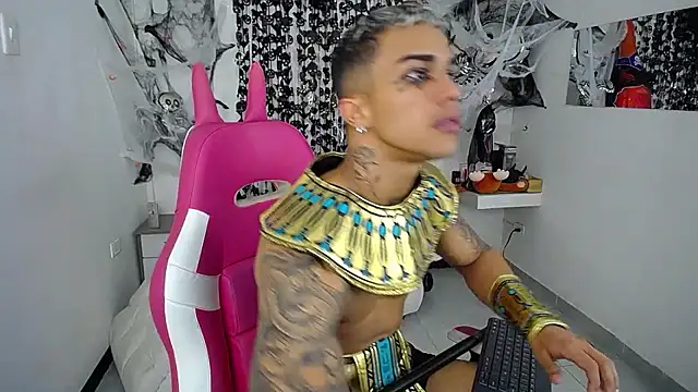 Leonard Price online show from 10/21/25, 07:41