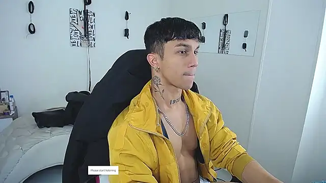 Snapshot of Leonard_Price chatting on 03/22/26, 04:05 Leonard Price online show from 03/22/26, 04:05