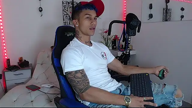 Leonard Price online show from 03/20/25, 02:51