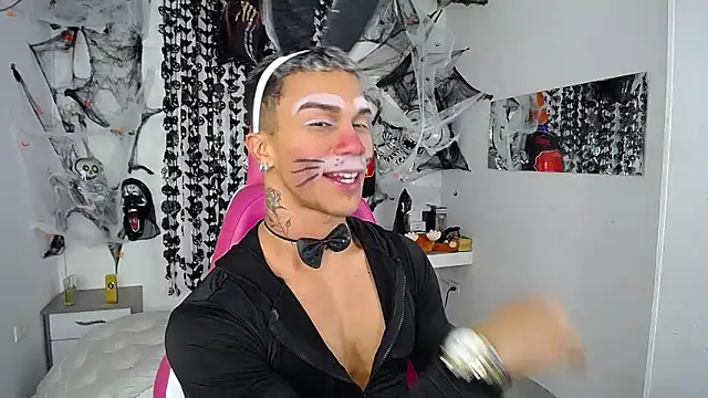 Leonard Price online show from 10/24/25, 03:27