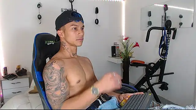 Leonard Price online show from 03/19/25, 06:12